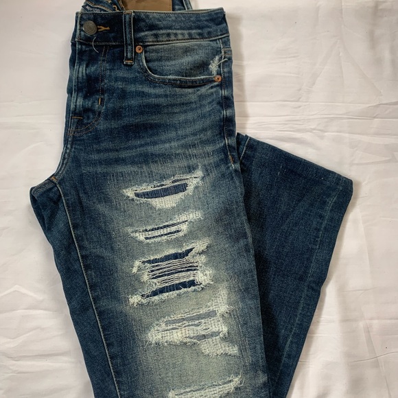 American Eagle ripped jeans - Picture 4 of 5